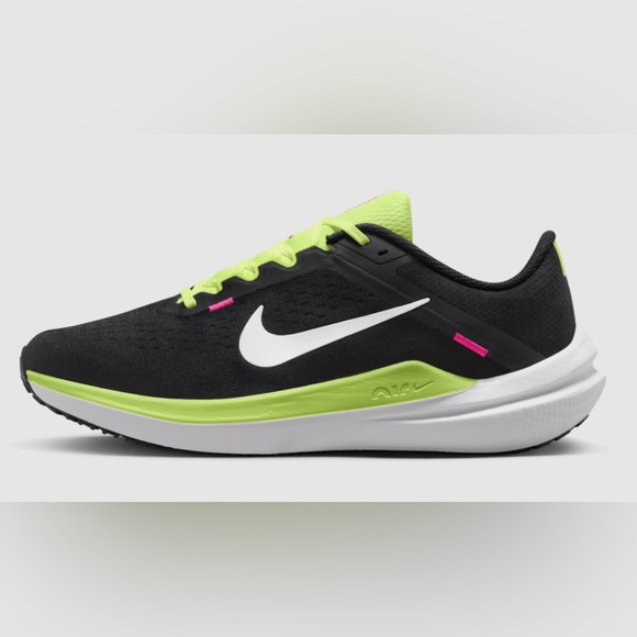 Nike Other - Nike Air Winflo 10 Low Black Volt size 9.5